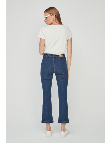 Jeans crop botones