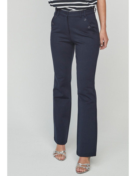 Pantalón flare