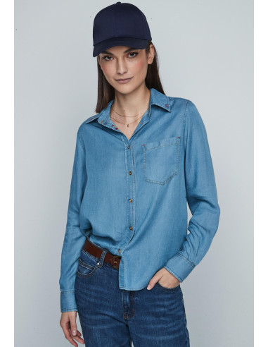 Camisa denim detalle