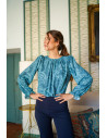 Blusa estampada cuello frunce