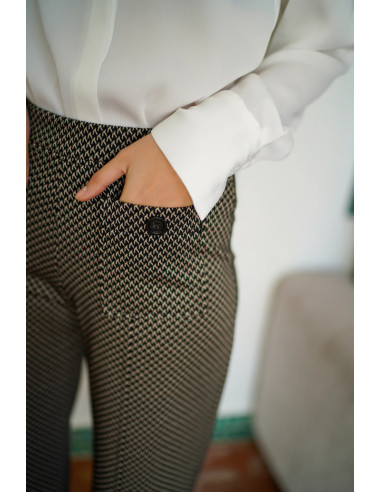 Pantalón midi bolsillo