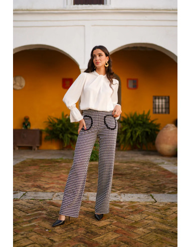 Blusa nudo cuello lisa