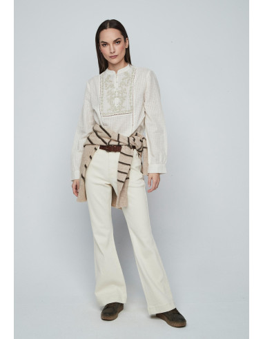 Busa cmao con bordados