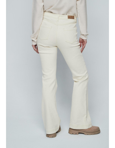 Pantalón flare jeans