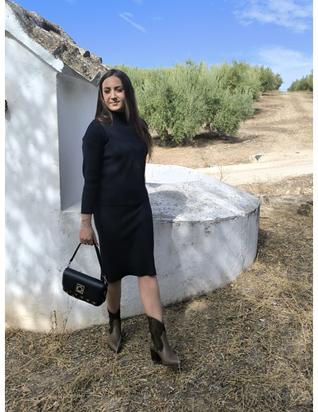 Conjunto negro Buddyblue