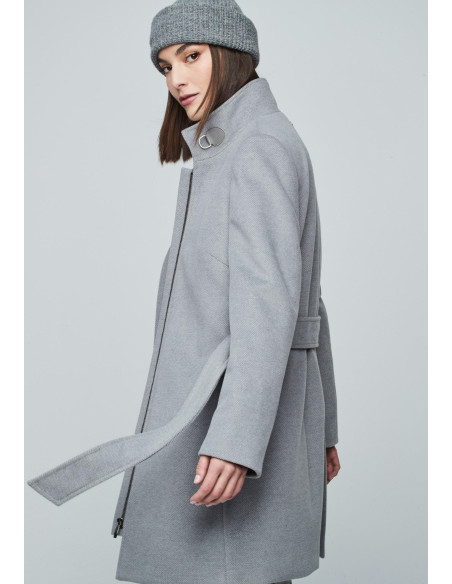 Abrigo corto cinturón gris