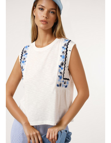 Camiseta flores ondas