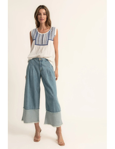Camisa sisa bordados