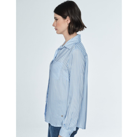 Blusa de rayas azul