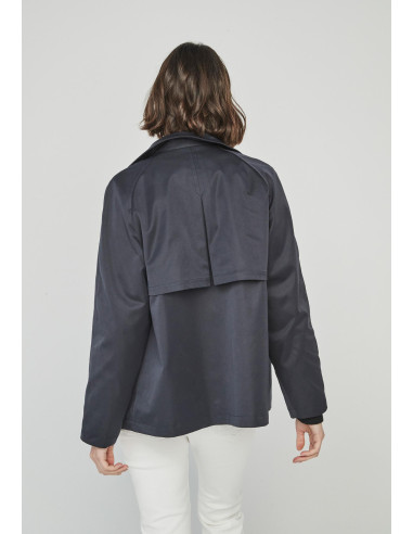 Gabardina trench corta