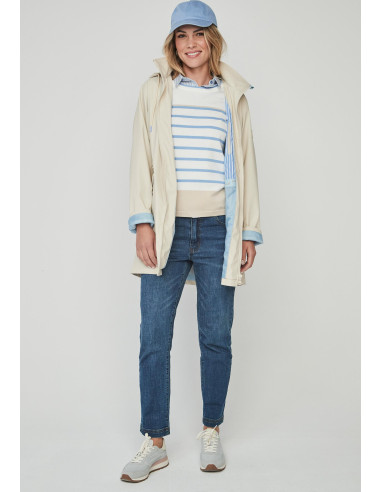 Parka engomada crudo