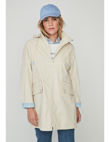 Parka engomada crudo