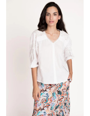 Blusa bordada